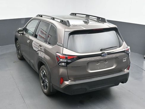 Used 2025 Subaru Forester Premium w/ Protection Package (1PH) image 14
