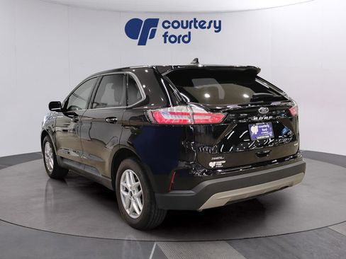 Certified 2024 Ford Edge SEL image 4