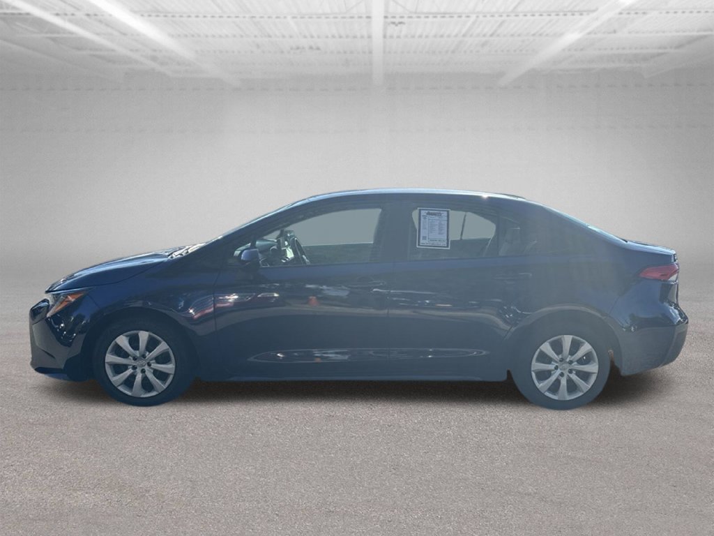 Used 2024 Toyota Corolla LE FWD image 3