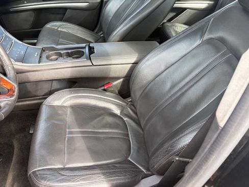 Used 2014 Lincoln MKZ Hybrid w/ Equipment Group 202A Reserve image 19