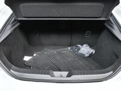 Used 2025 MAZDA MAZDA3 s Sport FWD image 24