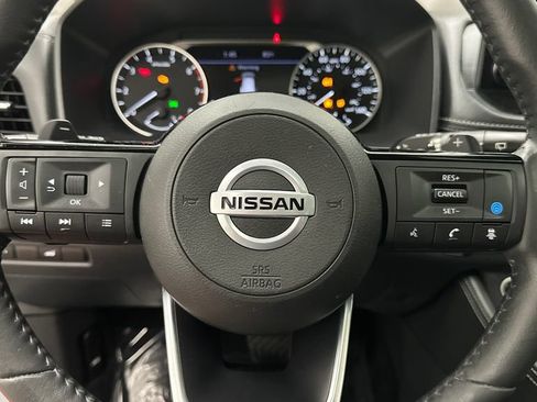Used 2021 Nissan Rogue SL w/ Premium Package AWD/4WD image 16