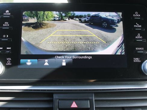 Used 2018 Honda Accord Sport image 48