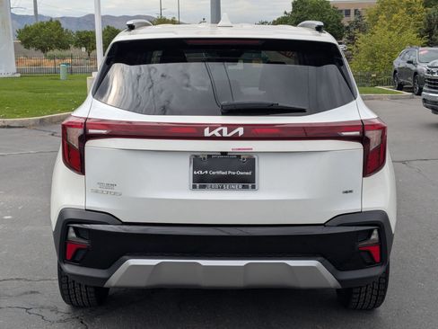 Certified 2024 Kia Seltos S AWD/4WD image 4