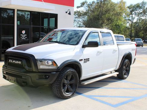 Used 2019 RAM 1500 Warlock AWD/4WD image 1