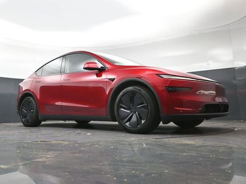 Used 2026 Tesla Model Y Long Range AWD/4WD image 42