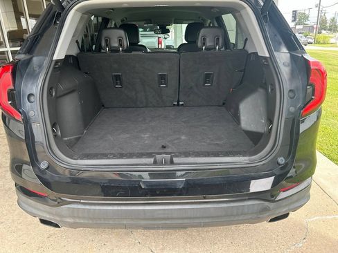 Used 2020 GMC Terrain SLT w/ Preferred Package FWD image 10