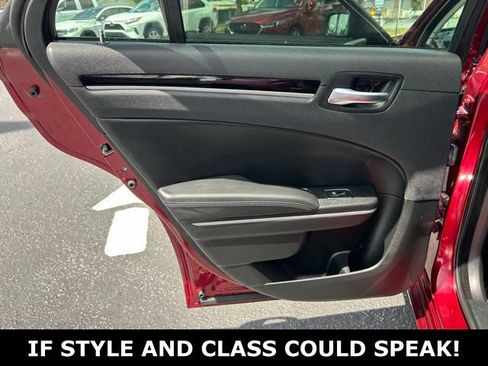 Used 2023 Chrysler 300 Touring w/ Sport Appearance Package RWD image 13