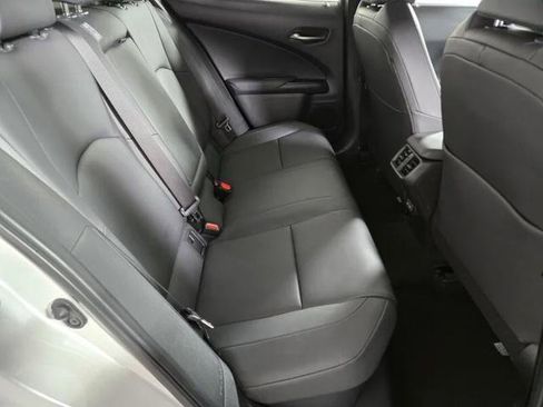 Certified 2024 Lexus UX 250h FWD image 21