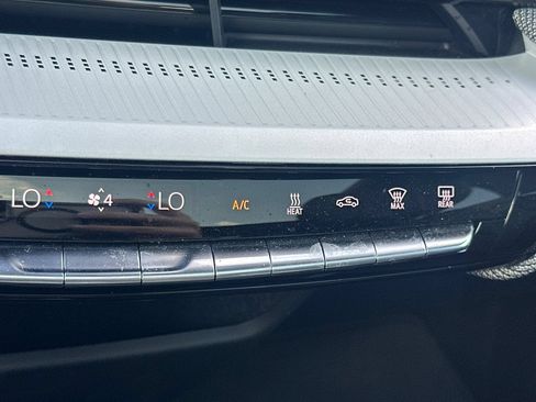 Certified 2025 Cadillac Optiq Sport 2 AWD/4WD image 29