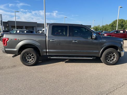 Used 2015 Ford F150 Lariat w/ Equipment Group 502A Luxury AWD/4WD image 8