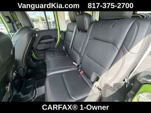 Used 2026 Jeep Wrangler Unlimited Rubicon AWD/4WD image 27