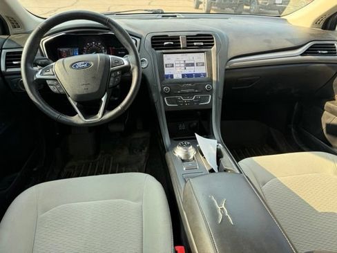 Certified 2020 Ford Fusion SE w/ Equipment Group 151A FWD image 15