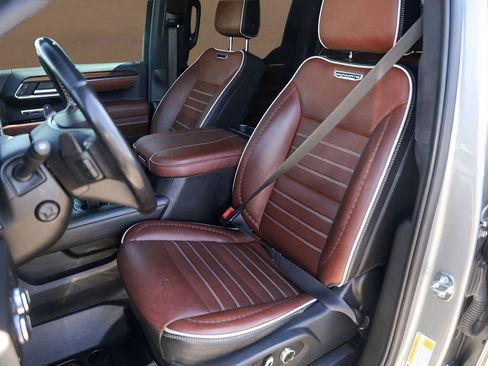 Used 2023 GMC Sierra 1500 Denali Ultimate image 7