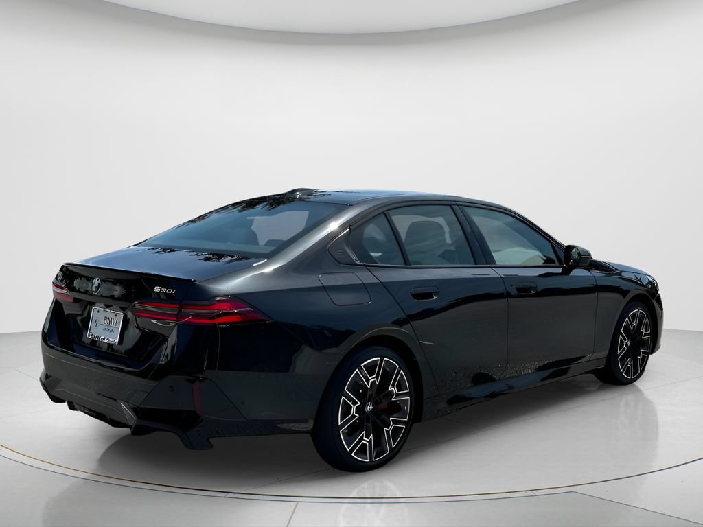 New 2027 BMW 530i xDrive w/ M Sport Package AWD/4WD image 5