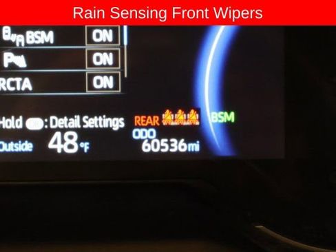 Used 2021 Toyota RAV4 Limited image 17