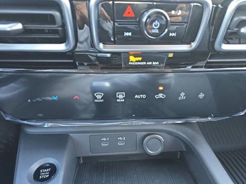 New 2026 Nissan Sentra SV image 4