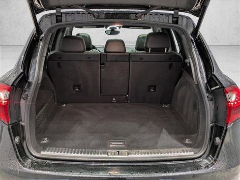 Used 2014 Porsche Cayenne S image 6