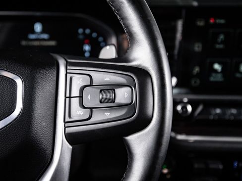 Used 2024 GMC Sierra 1500 SLT RWD image 16