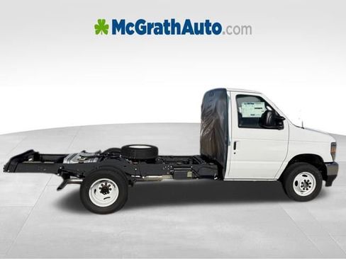 New 2026 Ford E-350 and Econoline 350 Super Duty w/ Ambulance Prep Package RWD image 4