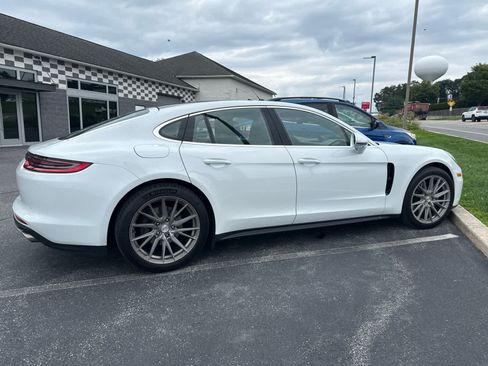 Used 2017 Porsche Panamera 4S AWD/4WD image 3