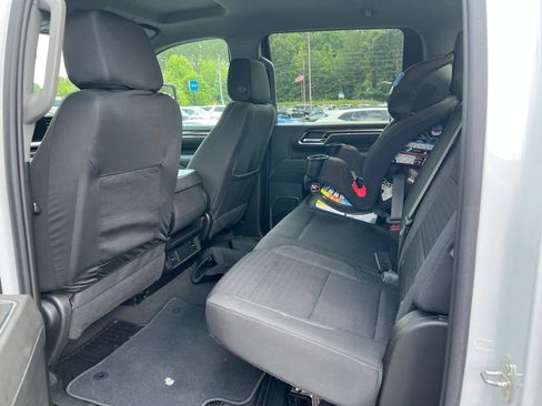 Used 2024 Chevrolet Silverado 3500 LT AWD/4WD image 4