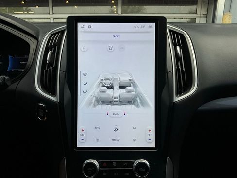 Used 2022 Ford Edge SE w/ Black Appearance Package image 27