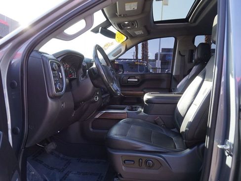 Used 2020 Chevrolet Silverado 1500 LT Trail Boss image 17