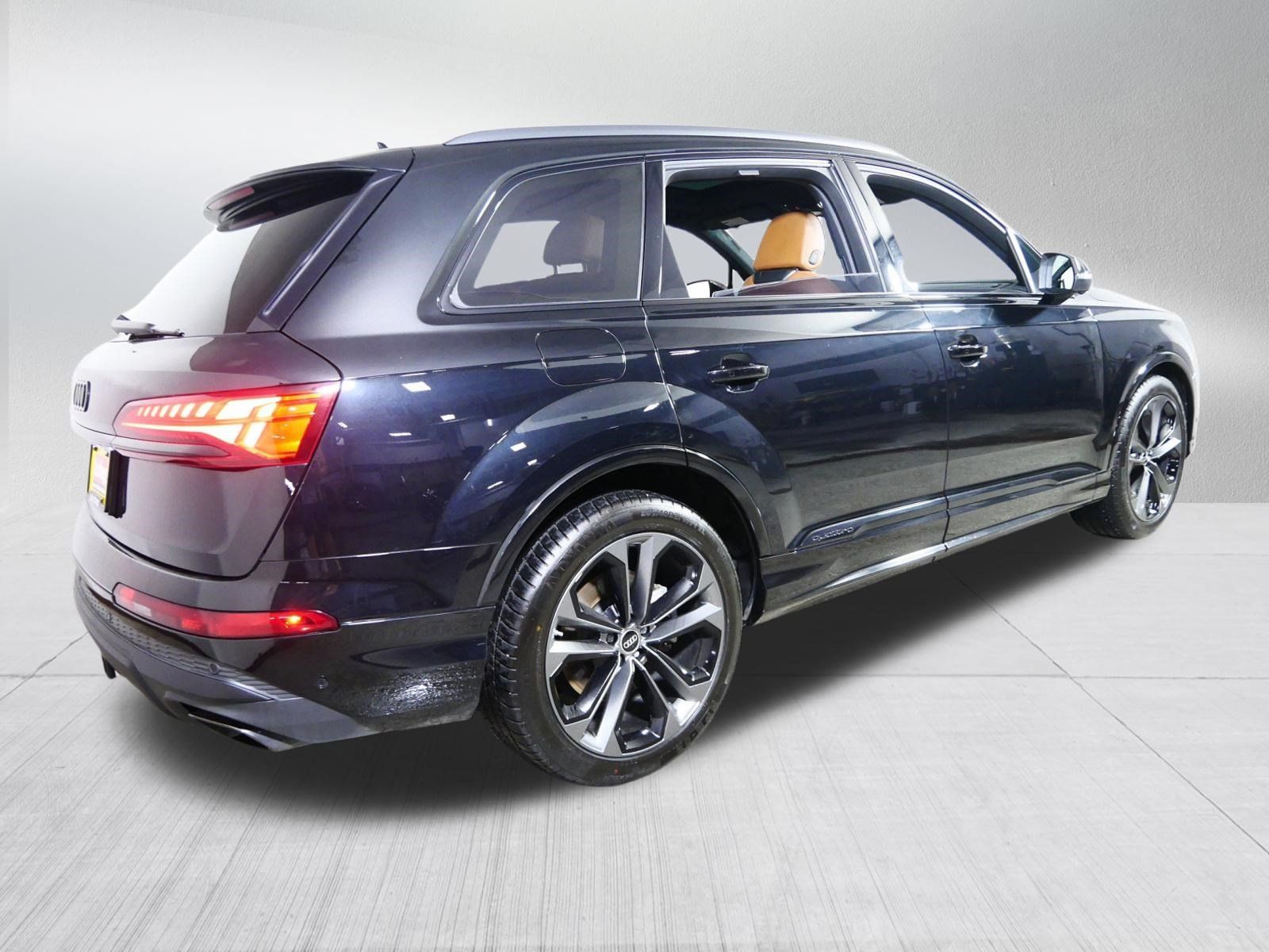 Used 2025 Audi Q7 3.0T Prestige AWD/4WD image 7