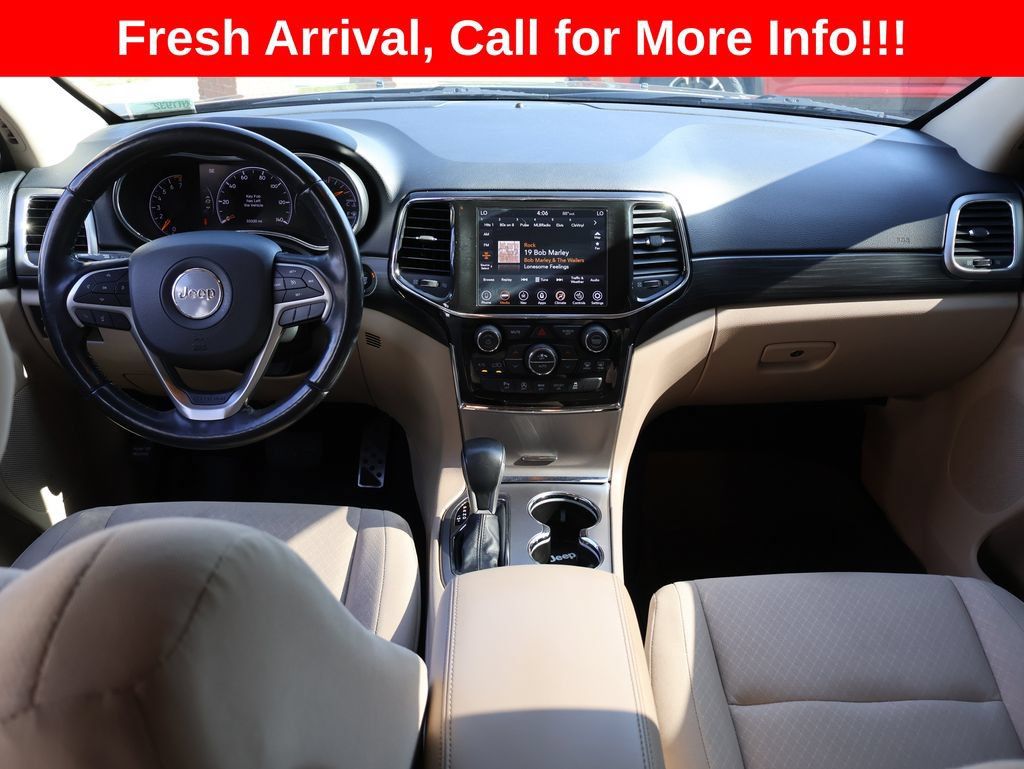 Used 2022 Jeep Grand Cherokee Laredo E w/ Security & Convenience Group AWD/4WD image 12