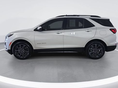 Certified 2022 Chevrolet Equinox RS AWD/4WD image 7