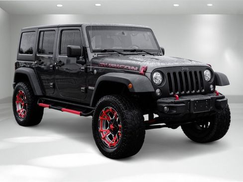 Used 2017 Jeep Wrangler Unlimited Rubicon image 5