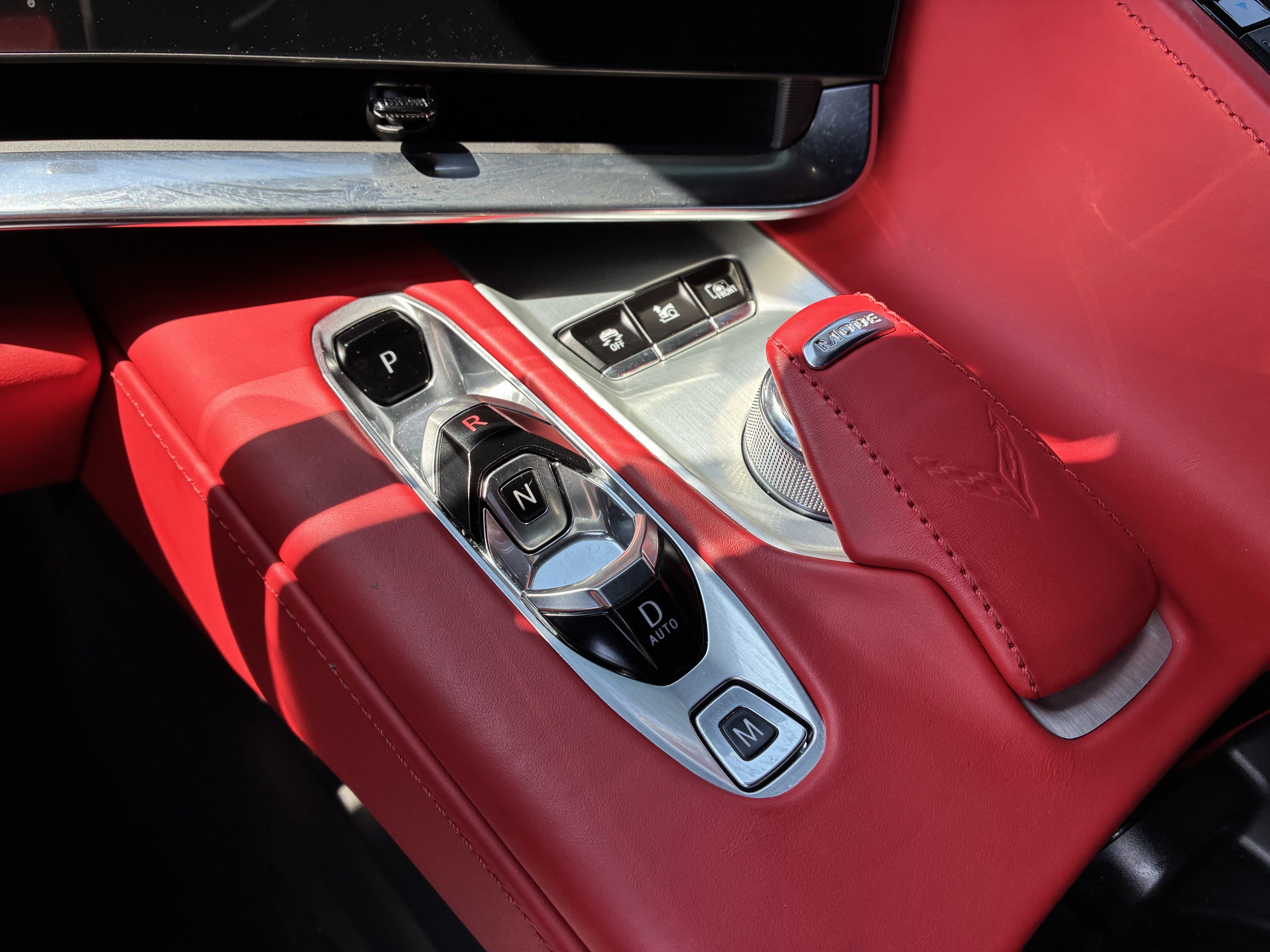 Used 2021 Chevrolet Corvette Stingray Premium Cpe w/ Z51 Performance Package RWD image 30