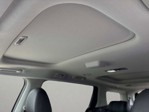 New 2026 Kia Carnival SX Prestige FWD image 22