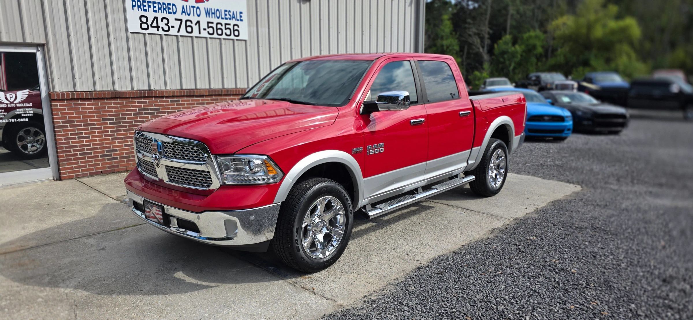Used 2014 RAM 1500 Laramie w/ Convenience Group AWD/4WD image 1