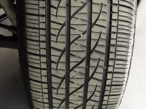 Used 2020 GMC Sierra 1500 Elevation w/ Elevation Value Package image 30