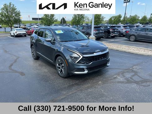 Used 2024 Kia Sportage EX FWD image 7