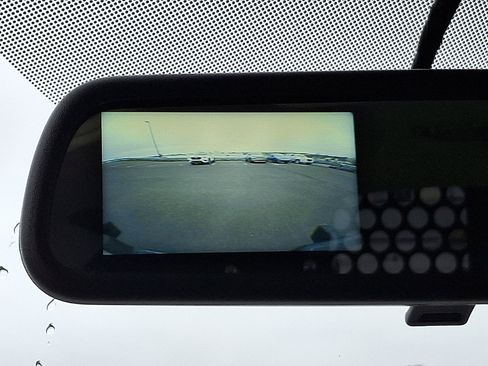 Certified 2024 GMC Savana 2500 w/ Driver Convenience Package image 18