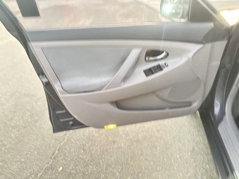 Used 2008 Toyota Camry LE image 30