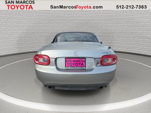 Used 2015 MAZDA MX-5 Miata Club RWD image 7
