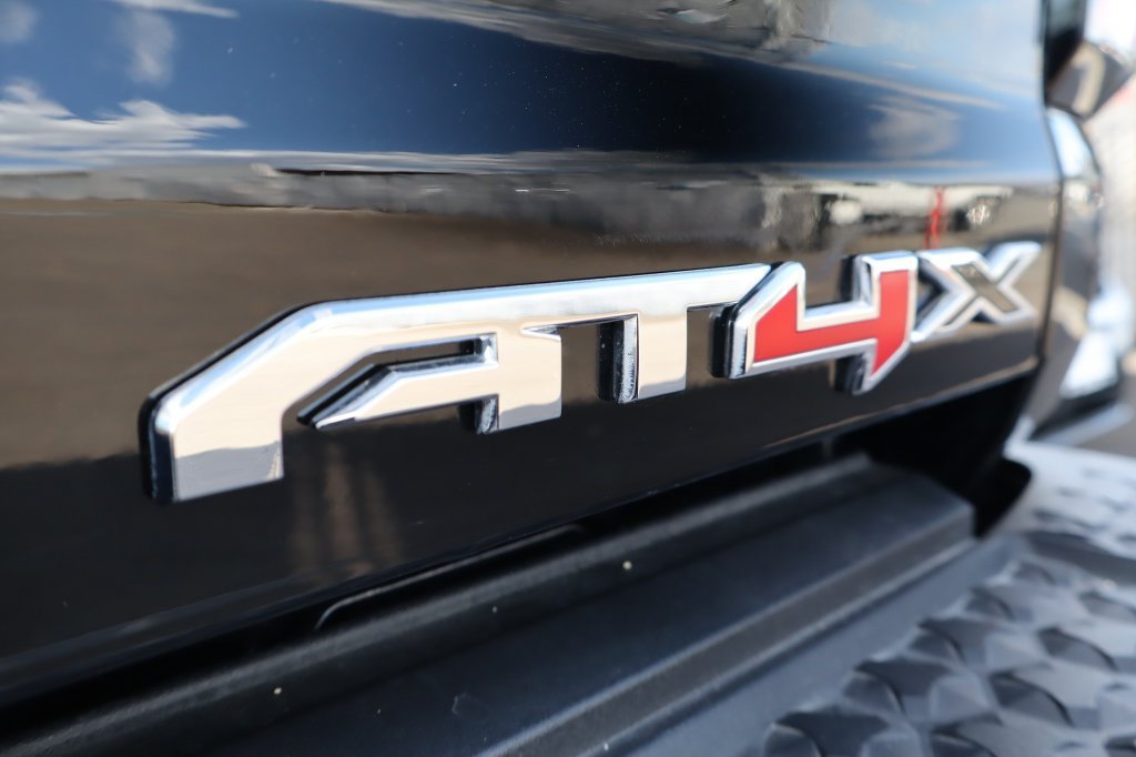 Used 2026 GMC Canyon AT4X AWD/4WD image 42