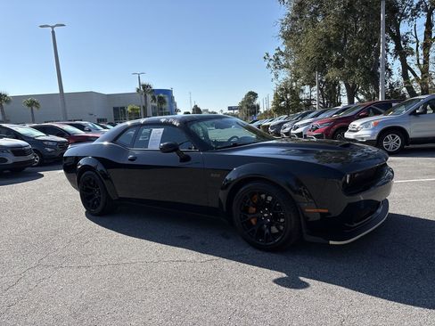 Used 2023 Dodge Challenger R/T Scat Pack image 10