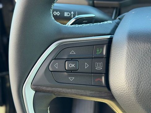 New 2026 Jeep Grand Cherokee Laredo image 18