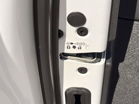 New 2025 Lincoln Navigator L Reserve image 15