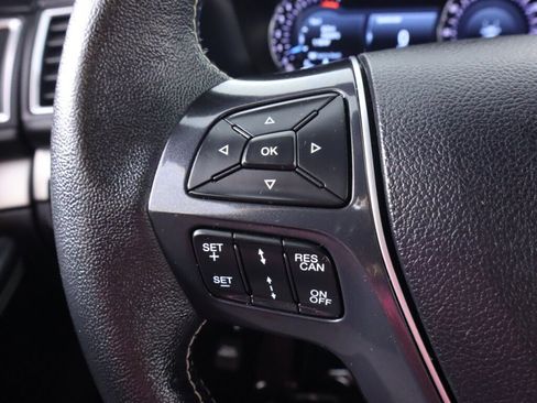 Used 2018 Ford Explorer Platinum AWD/4WD image 13