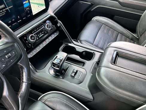 Used 2022 GMC Sierra 1500 AT4X AWD/4WD image 17