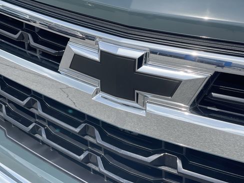 New 2025 Chevrolet Silverado 1500 LT w/ Z71 Off-Road Package image 32