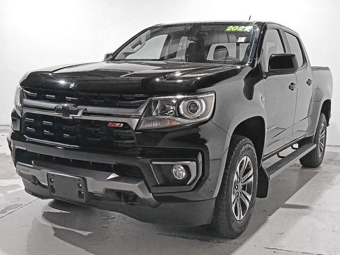 Certified 2022 Chevrolet Colorado Z71 AWD/4WD image 3
