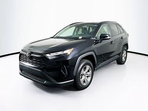 Used 2024 Toyota RAV4 XLE image 3