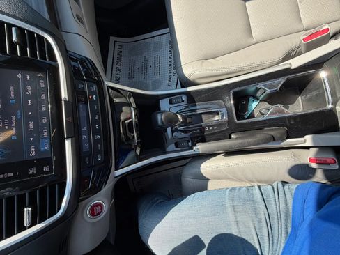 Used 2016 Honda Accord EX-L image 26
